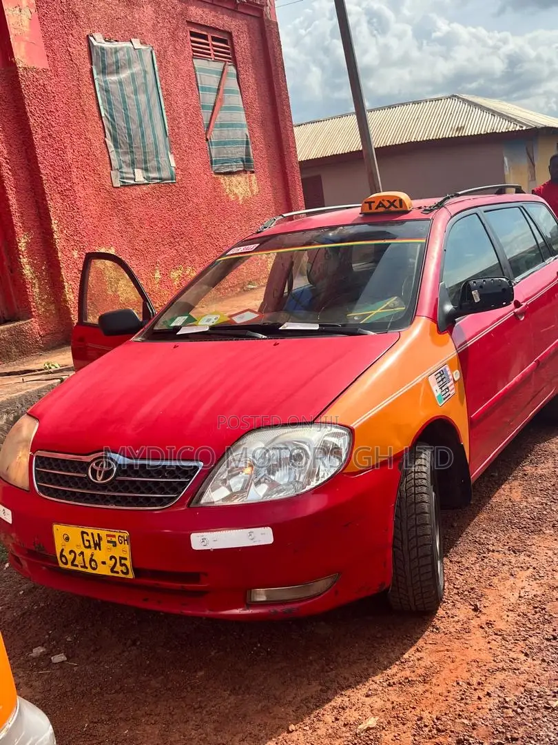 Toyota Corolla Verso 1.8 VVT-i 2008 Red