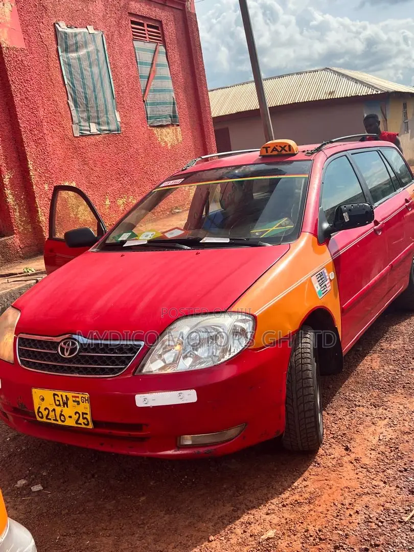 Toyota Corolla Verso 1.8 VVT-i 2008 Red