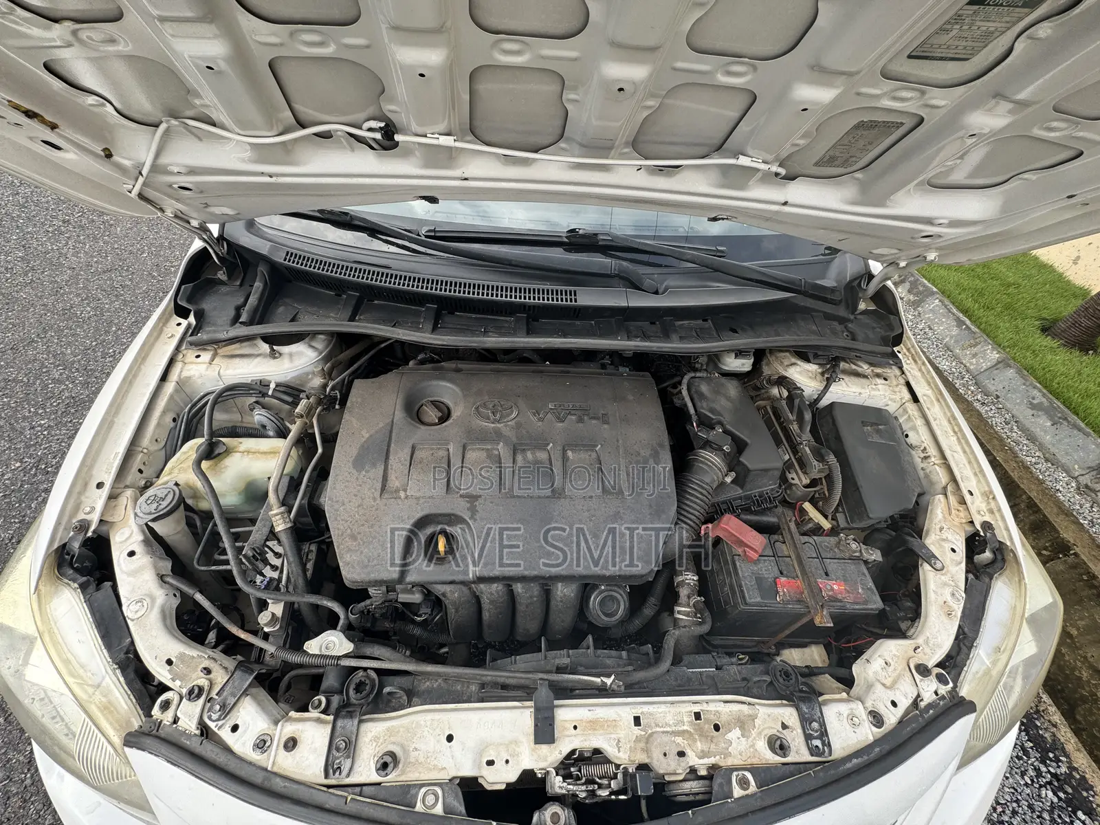 Toyota Corolla Altis 2012 White