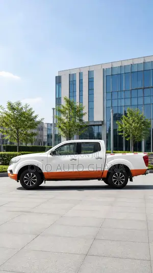 Nissan Navara 2019 White