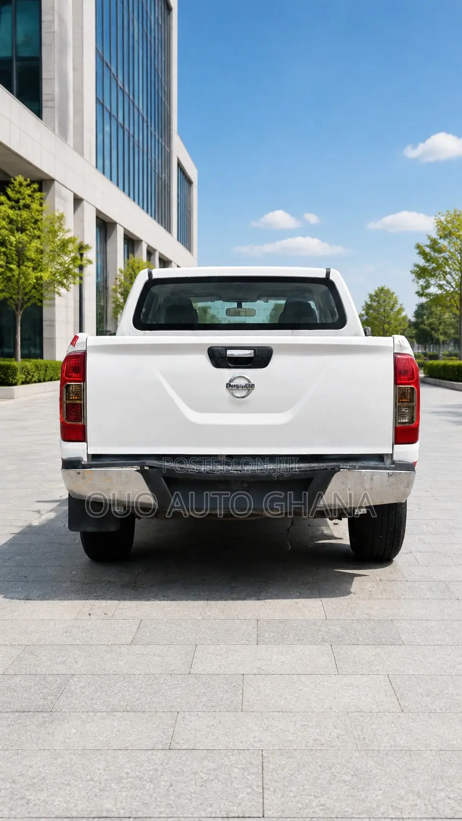 Nissan Navara 2019 White
