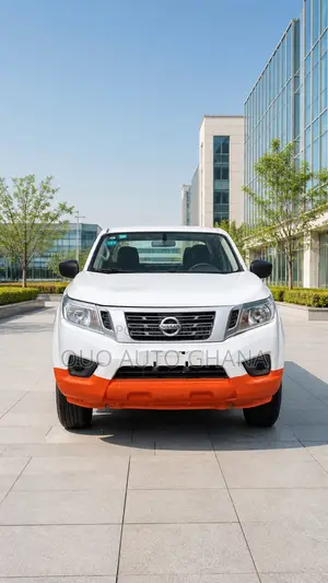 Nissan Navara 2019 White