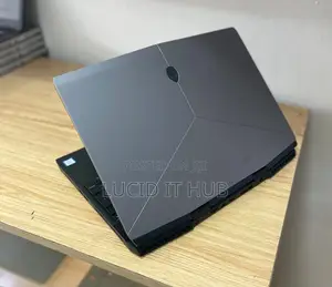 Laptop Alienware M15 16GB Intel Core i7 SSD 256GB