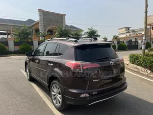 Toyota RAV4 2018 Black