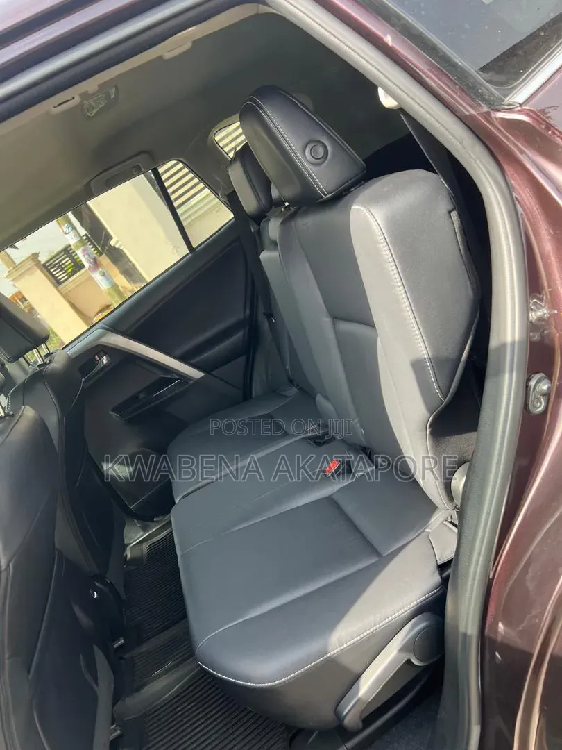 Toyota RAV4 2018 Black