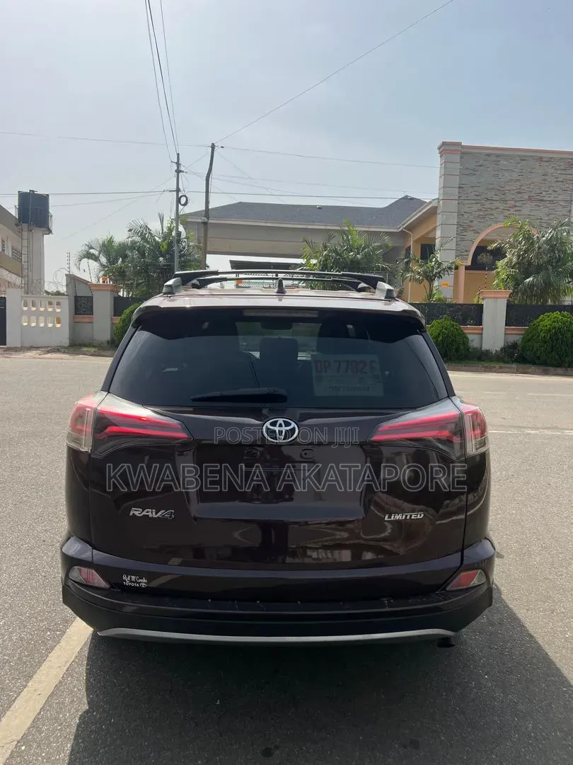 Toyota RAV4 2018 Black