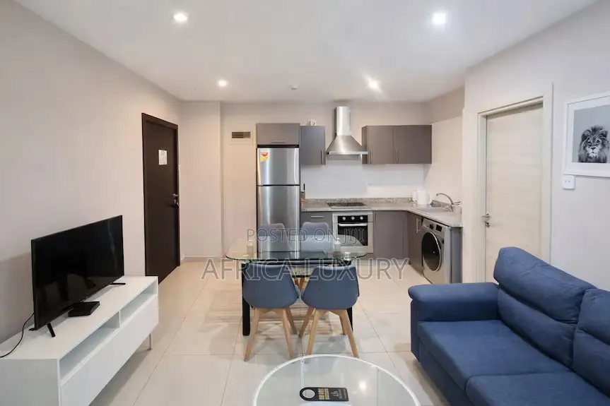 Exclusive Three Bedroom Serviced Apartment at Gallery