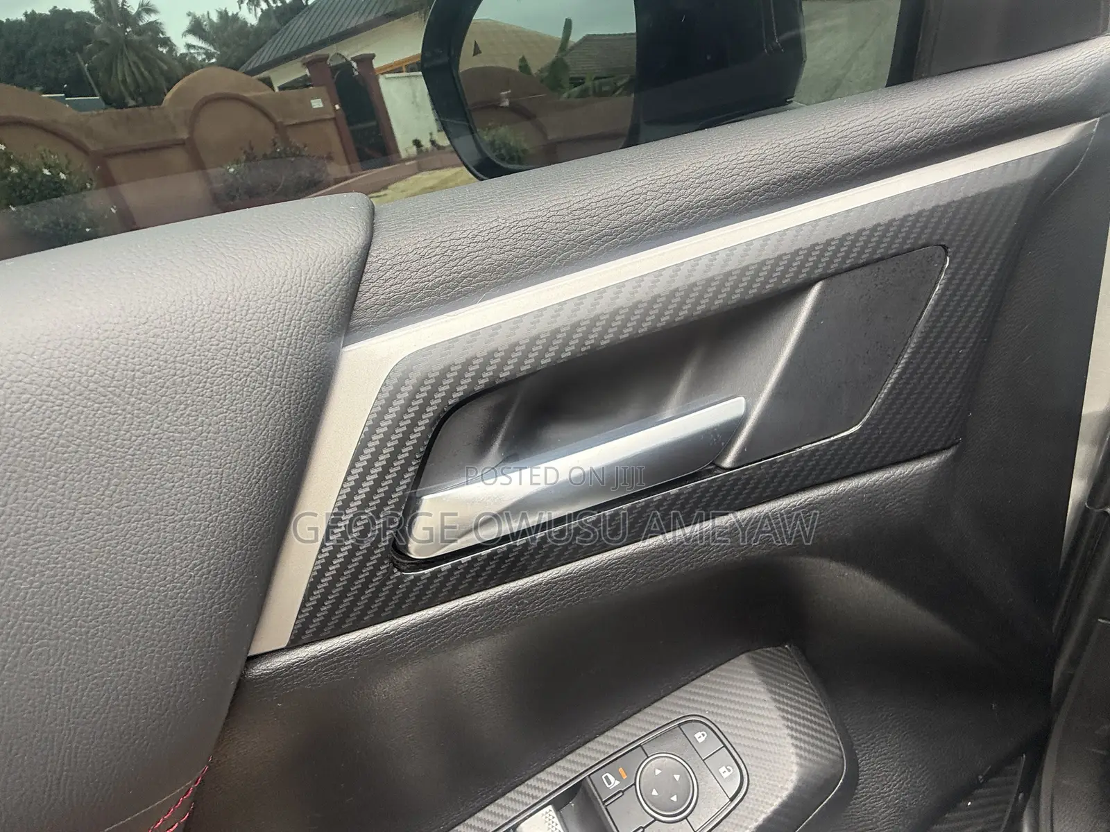 Mitsubishi Outlander 2023 Gray