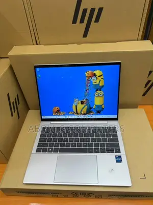 Laptop HP Dragonfly G3 32GB Intel Core i7 SSD 512GB