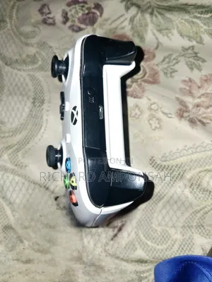 Xbox One S Controller