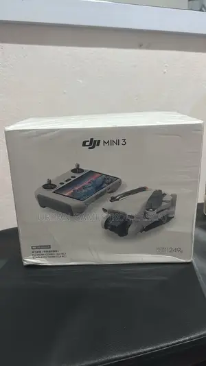 Brand New DJI Mini 3 Fly More Combo With DJI RC (Screen Remote)