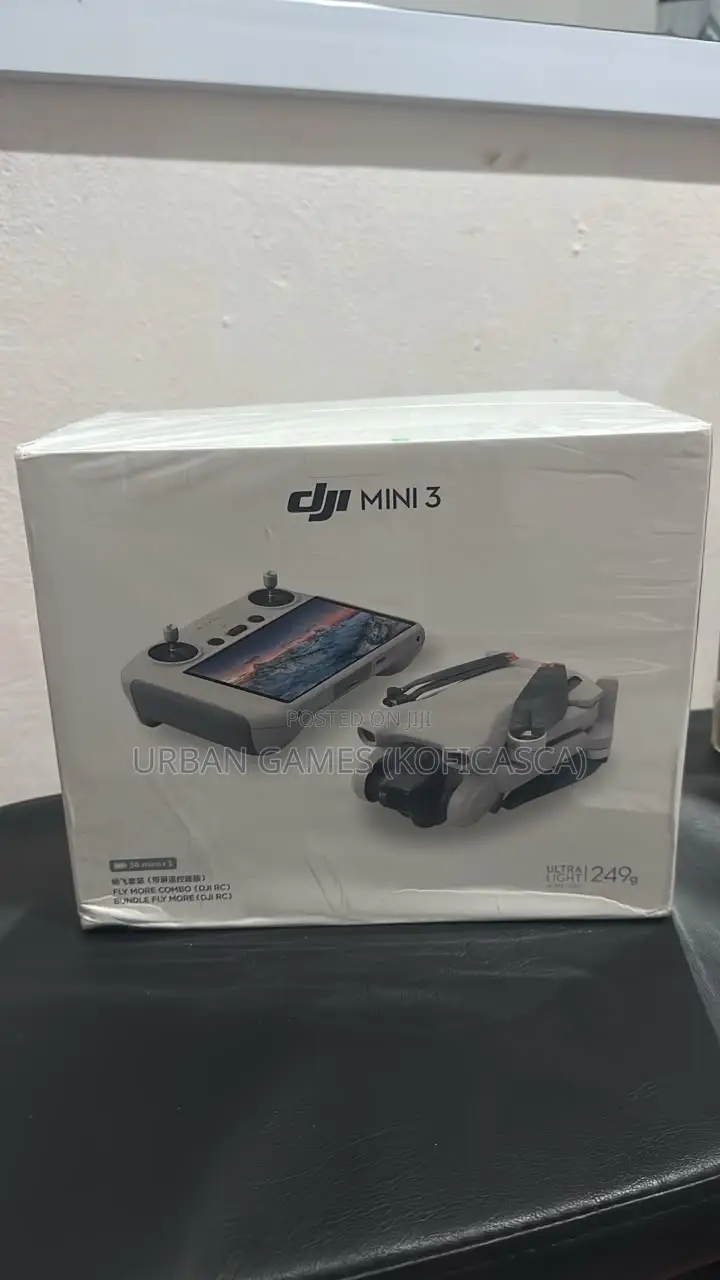 Brand New DJI Mini 3 Fly More Combo With DJI RC (Screen Remote)