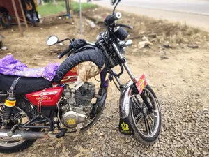 Royal Motorcycle 2025 Red