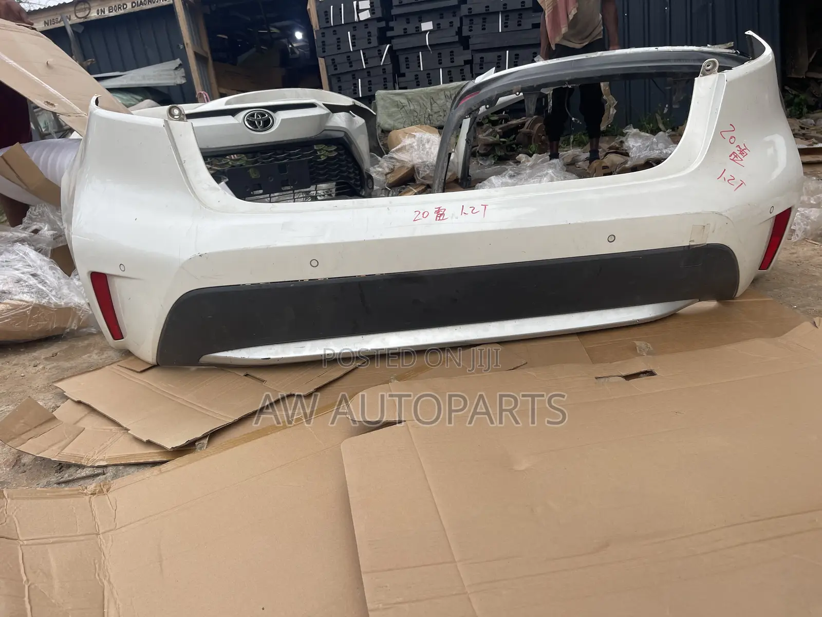 2020 Toyota Corolla Rear\ Bumper Le Complete