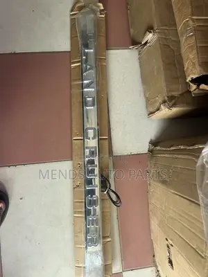 Toyota Landcruiser Boot Chrome LED