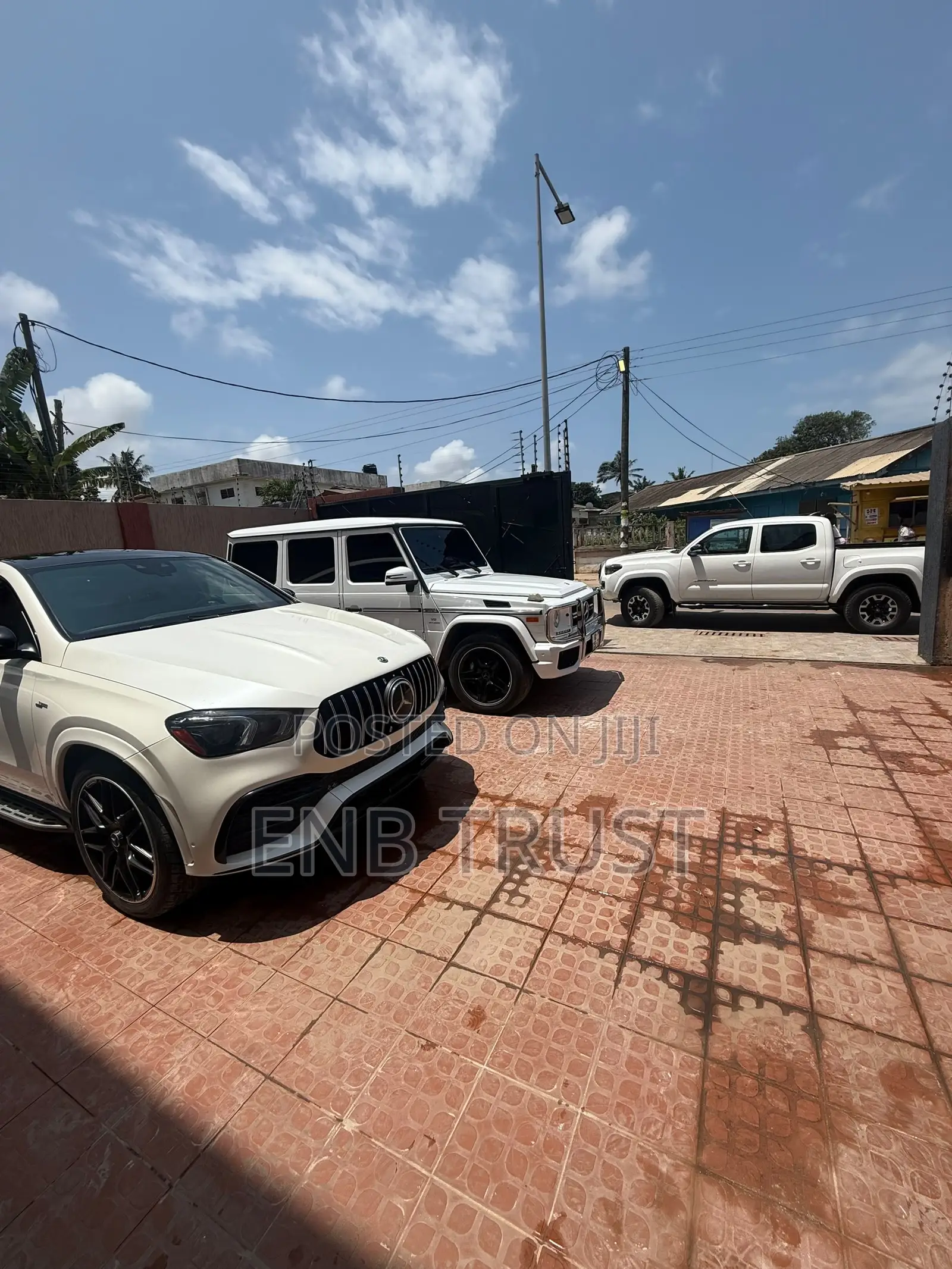 5bdrm Duplex in Lartebiokorshie for rent