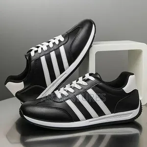 Black and White Comfortable Men Walking Shoes