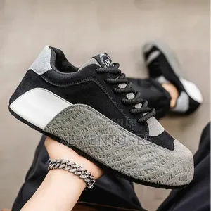 Timeless Vibe Men's
Sneakers