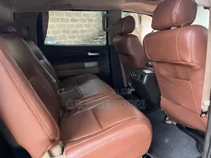 Toyota Tundra 2014 Black