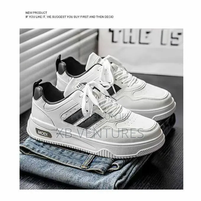 Daily Walkers Men's
Sneakers