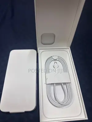 New Apple iPhone 16 Pro Max 256 GB White
