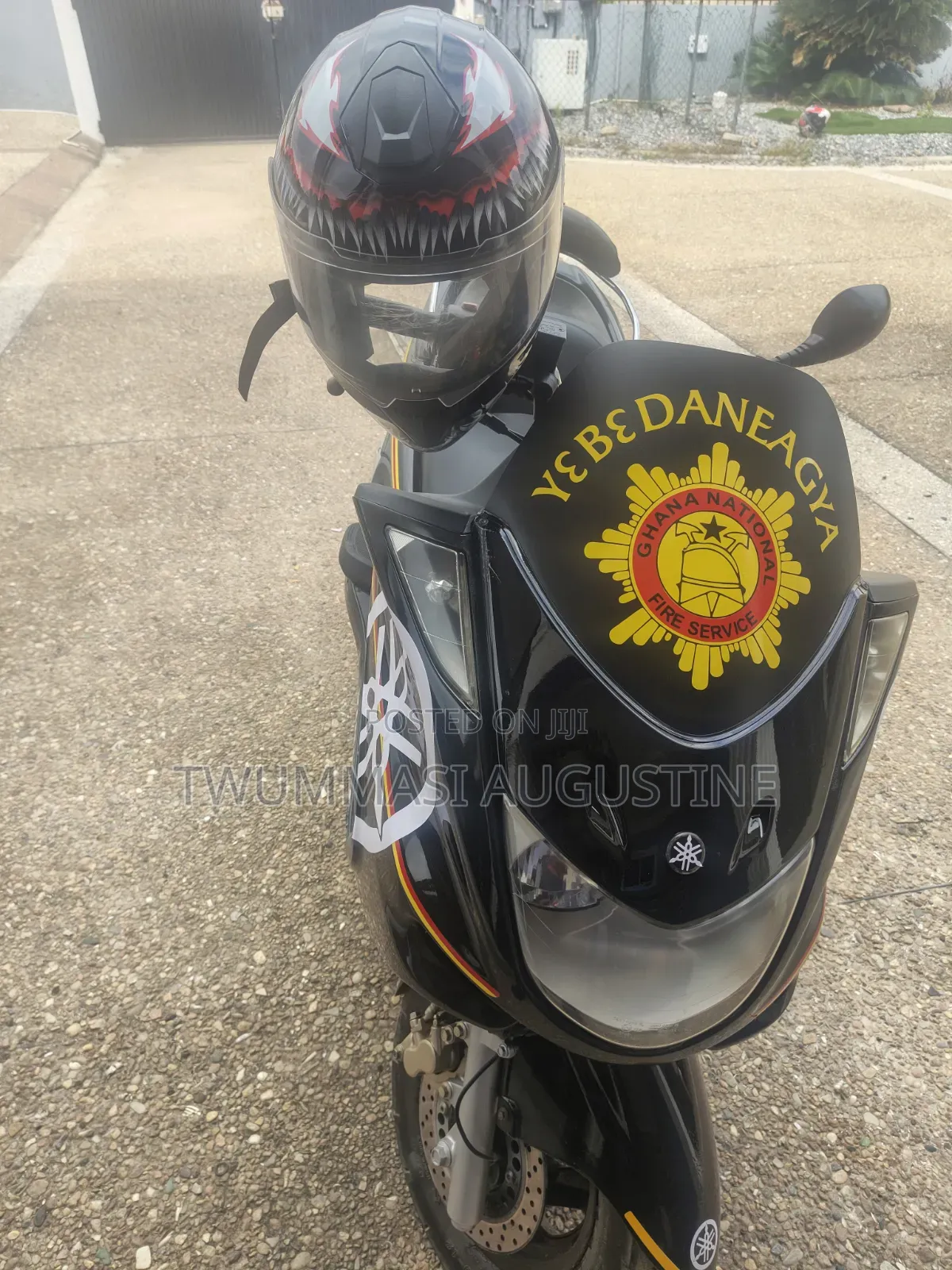 Yamaha 1987 Black