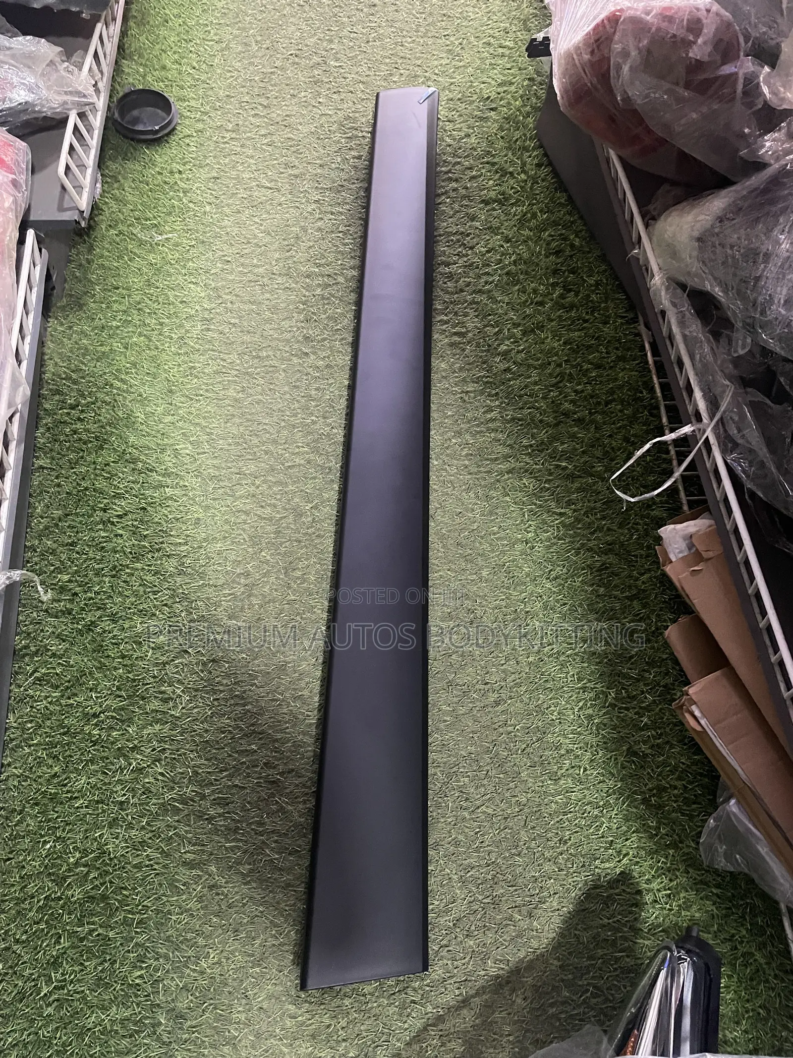 Title: 2019 Acura RDX Door Moulding