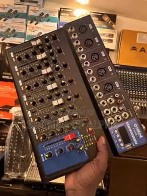 Yamaha 7channel Mixer