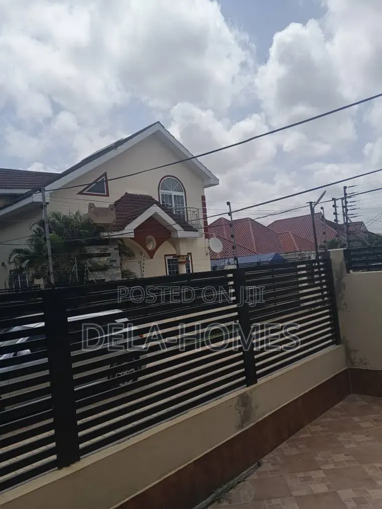 Furnished 3bdrm House in Zini Street, Estate for rent