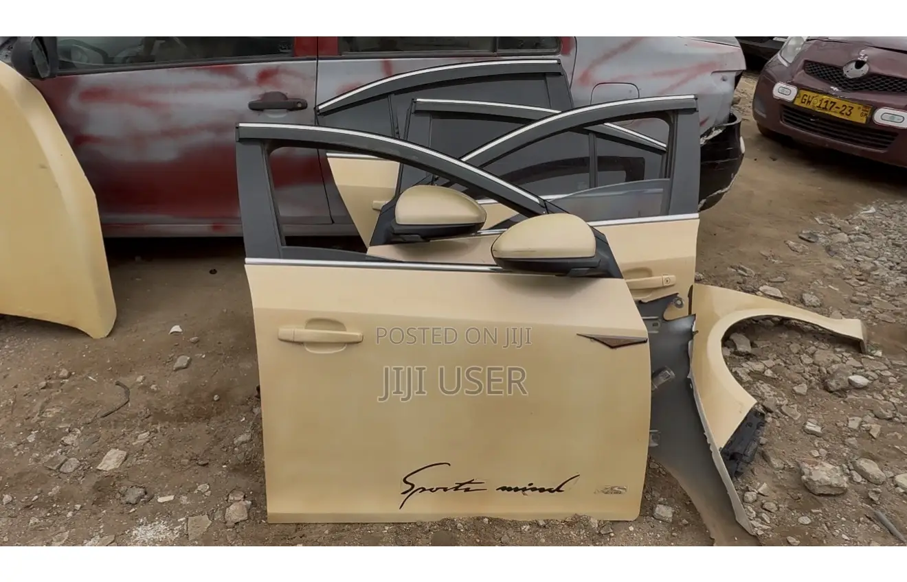 Chevrolet Cruze Doors