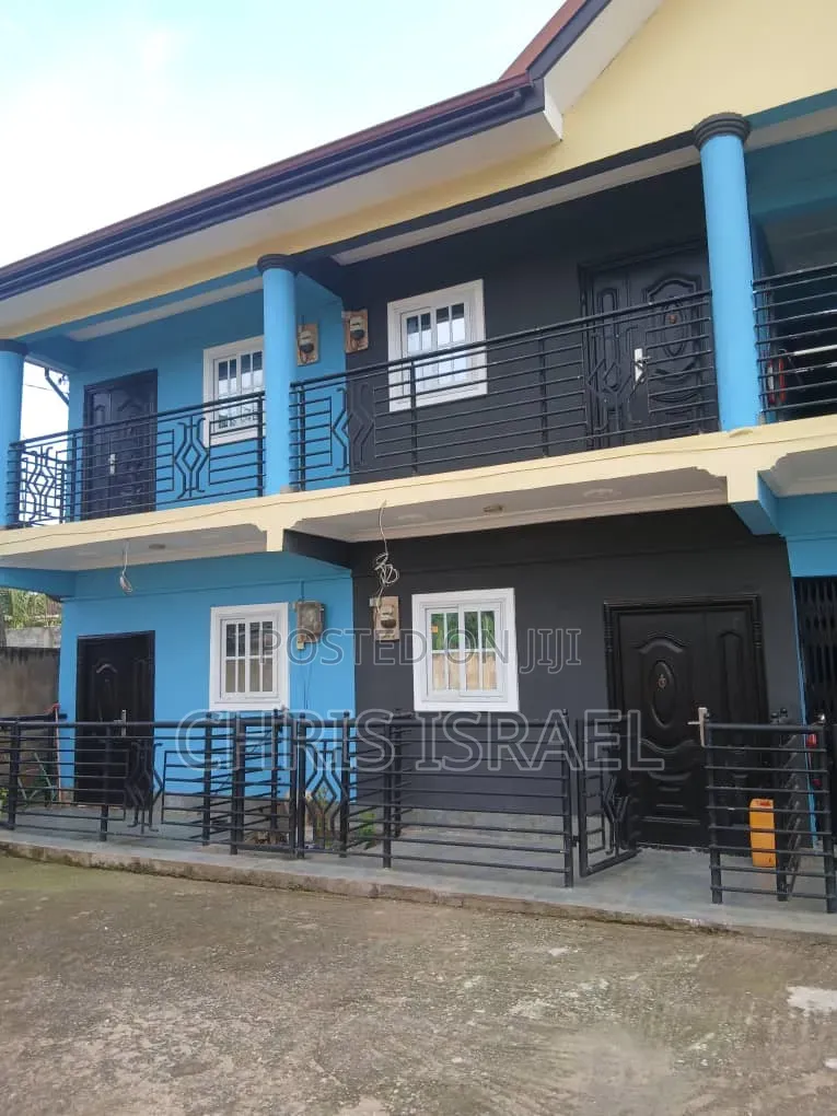 1bdrm Room & Parlour in Oyibi Estate, Valley View Area for rent