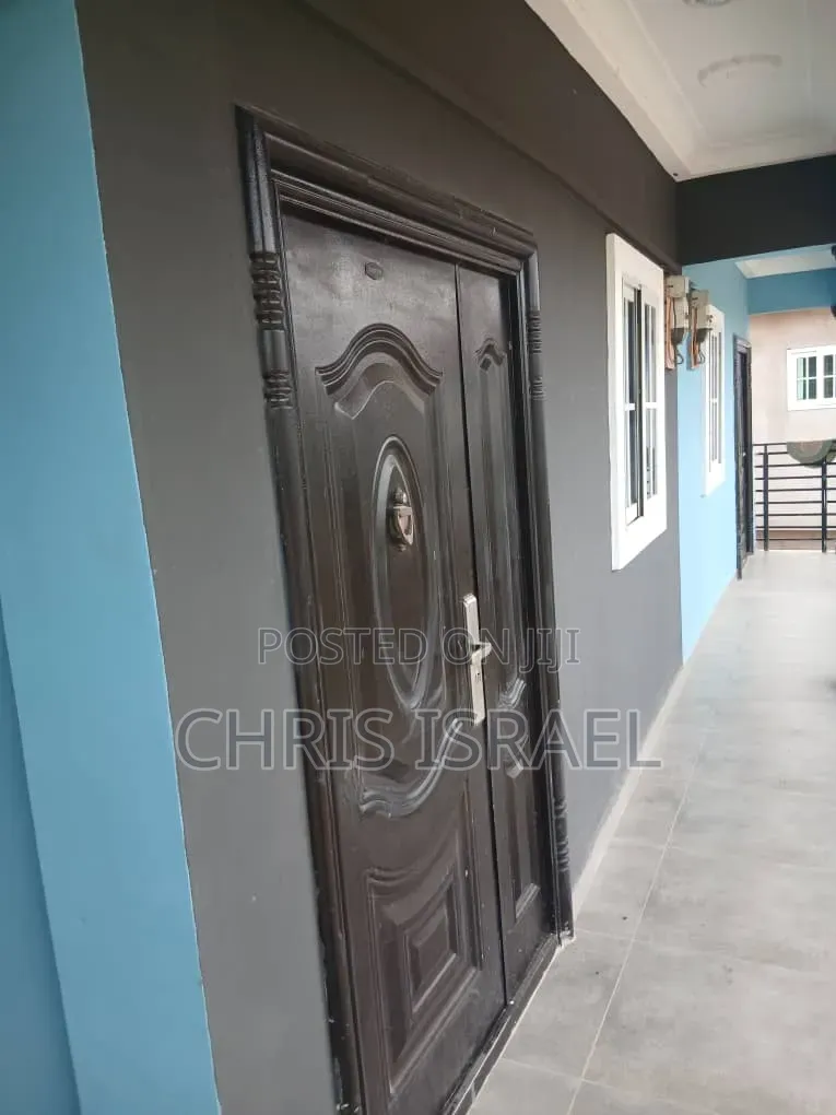 1bdrm Room & Parlour in Oyibi Estate, Valley View Area for rent