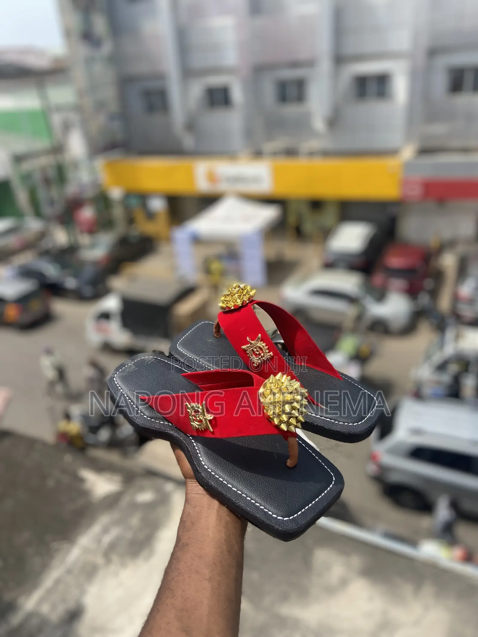 Napong Ahenema