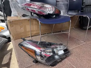 2015,2016,2017 Headlight for Toyota Yaris