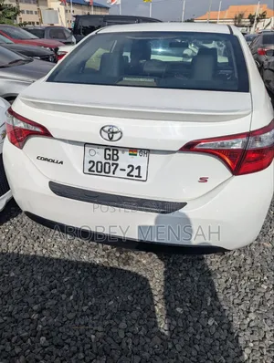 Toyota Corolla 2016 White