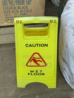 Caution Wet FLOOR