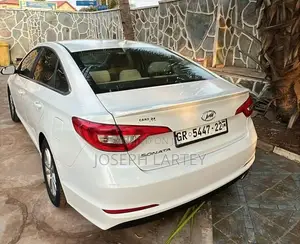 Hyundai Sonata Limited 2.0T Seban (2.0L 4cyl 6A) 2017 White