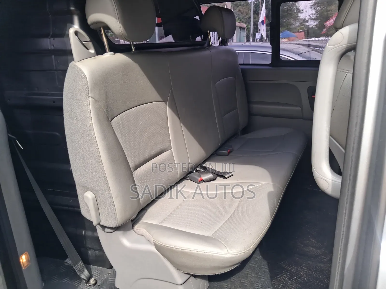 Hyundai Starex 2017 Grey
