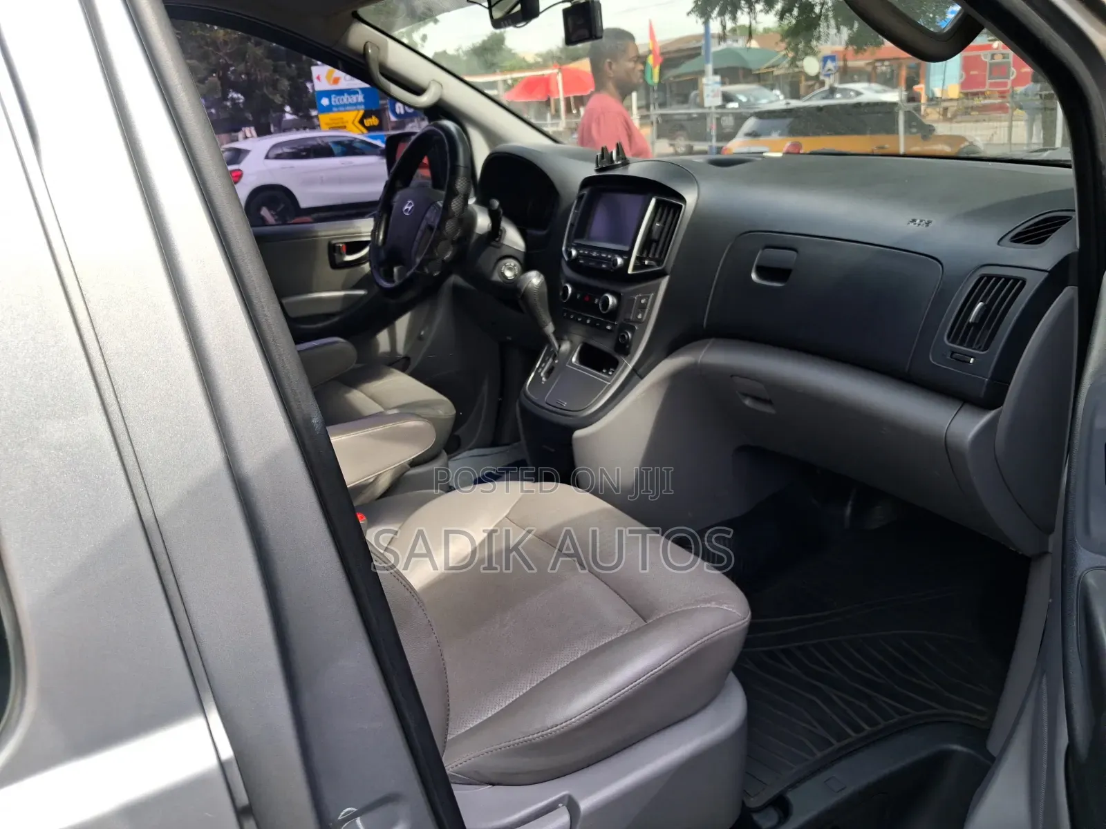 Hyundai Starex 2017 Grey