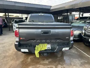 Toyota Tacoma 2021 Gray