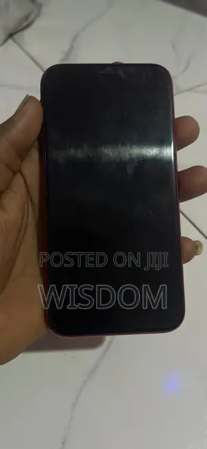 Apple iPhone XR 64 GB Red