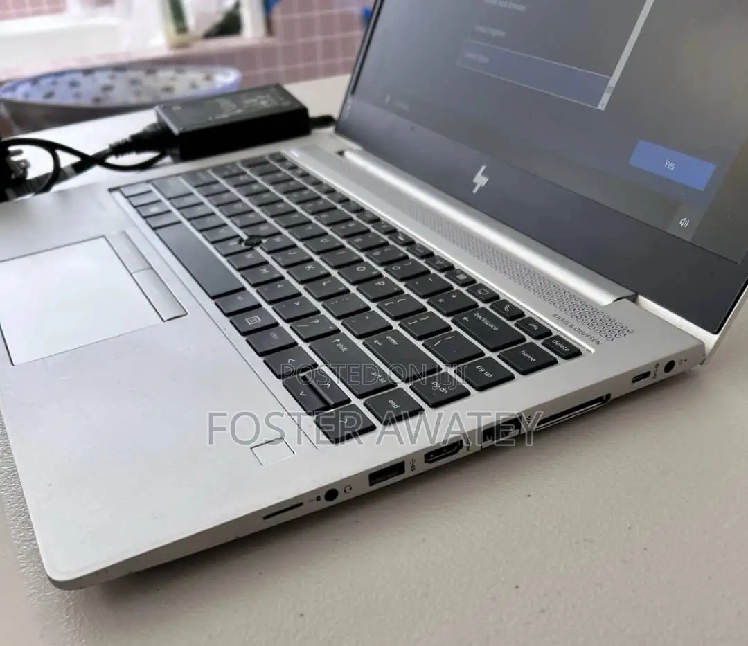 Laptop HP EliteBook 745 G6 8GB AMD Ryzen 5 SSD 256GB