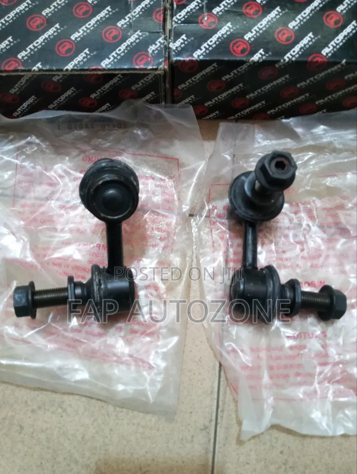 0863. Original Toyota Sequoia Stabilizer Bar Link Imported From USA