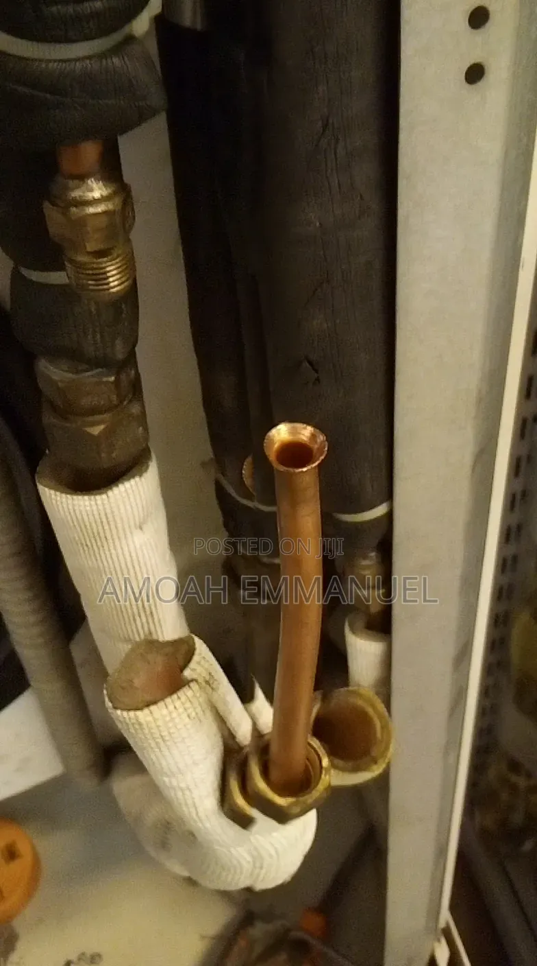 Air Conditioner Repair Shop