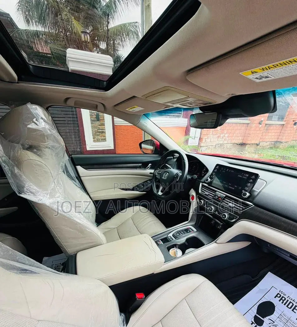 Honda Accord 2019 Red