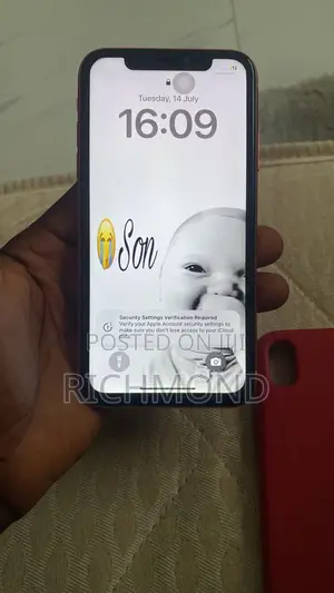 Apple iPhone XR 64 GB