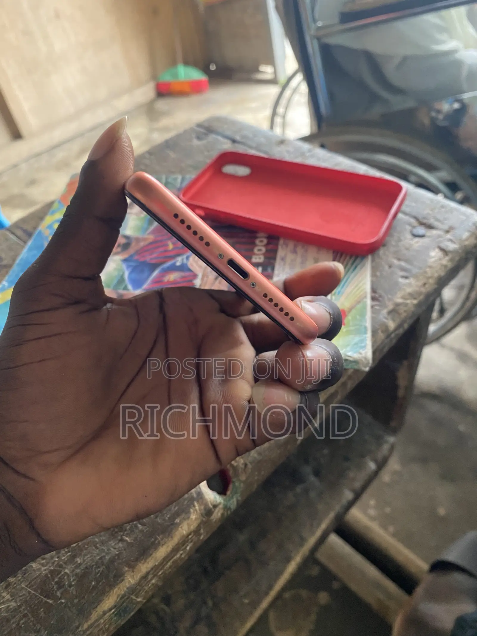 Apple iPhone XR 64 GB