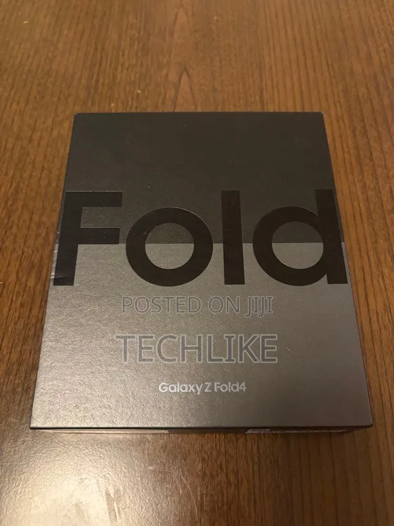 New Samsung Galaxy Z Fold4 512 GB Black