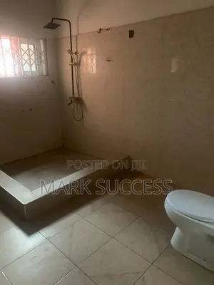 3bdrm Apartment in Toll Booth for rent
