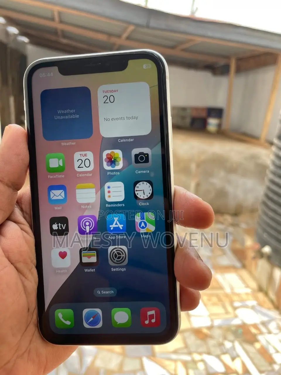 Apple iPhone XR 64 GB White